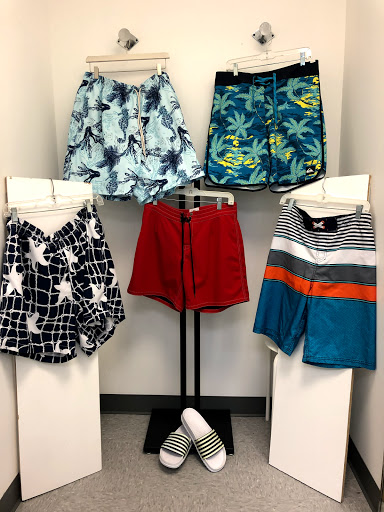 Stores and Shopping «Frugalista», reviews and photos, 3069 Mt Pleasant St NW, Washington, DC 20009, USA