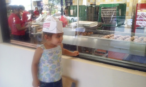 Bakery «Krispy Kreme Doughnuts», reviews and photos, 1984 W Main St, Mesa, AZ 85201, USA
