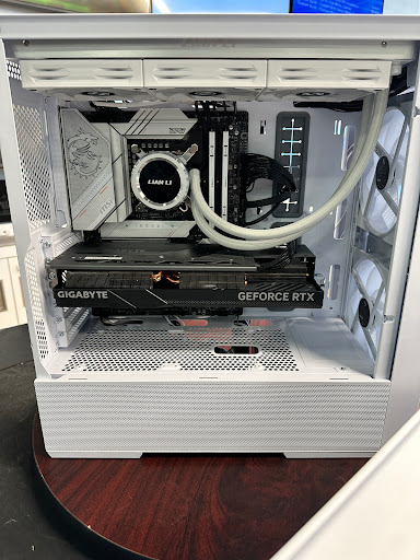 Micro Center image