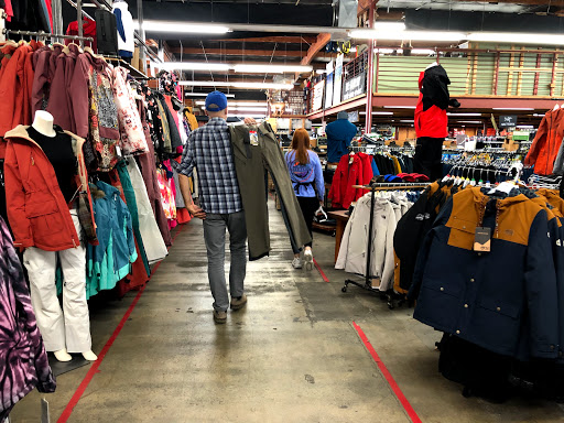 Bicycle Store «Sports Basement Walnut Creek», reviews and photos, 1881 Ygnacio Valley Rd, Walnut Creek, CA 94598, USA