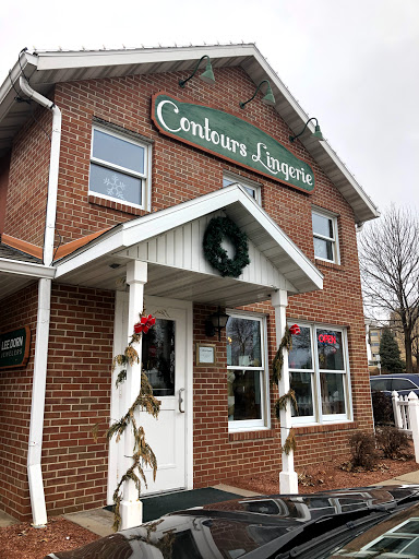 Contours Lingerie, 6102 Mineral Point Rd, Madison, WI 53705, USA, 