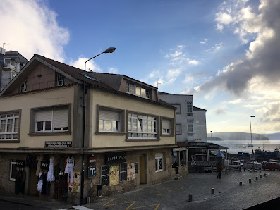 Centro Cultural y Recreativo de Finisterre Rúa Federico Ávila, 7, 15155 Fisterra, A Coruña, España