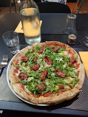 Le 9 Pizza à Aix-les-Bains