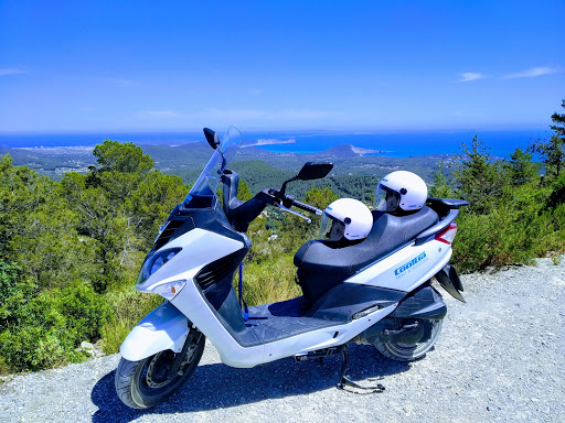 Tiendas scooters Ibiza
