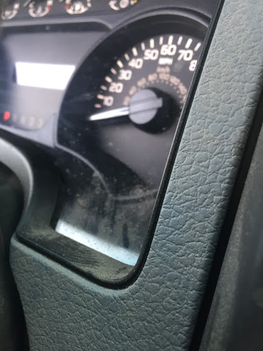 Car Detailing Service «Cruz Car Wash», reviews and photos, 2731 41st Ave, Soquel, CA 95073, USA