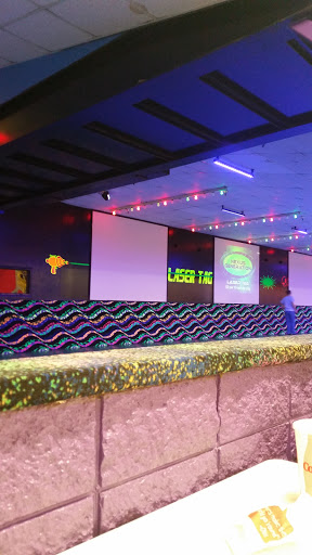 Roller Skating Rink «Skate Estate», reviews and photos, 3401 Vestal Rd, Vestal, NY 13850, USA