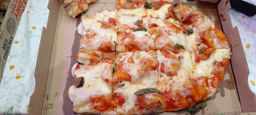 Fior di Farina (pizza alla pala) in Civitavecchia, Città Metropolitana di Roma Capitale