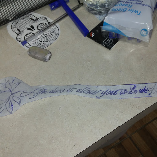 Tattoo Shop «Chi-Town Effects Tattoo», reviews and photos, 419 S Lake St, Aurora, IL 60506, USA