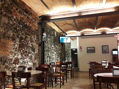 Los Portales, Restaurante Bar - República de Brasil 25, Centro Histórico de la Cdad. de México, Centro, Cuauhtémoc, 06010 Ciudad de México, CDMX, Mexico