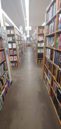 Book Store «Half Price Books», reviews and photos, 5017 Excelsior Blvd, St Louis Park, MN 55416, USA