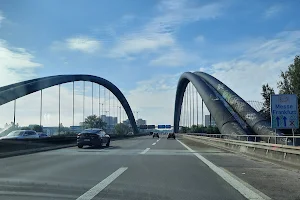 Kaiserleibrücke - Offenbach am Main image