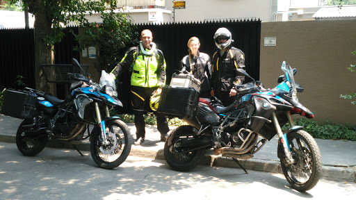 Ride-Chile.com Motorcycle Tours & Rental / Moto Service STGO
