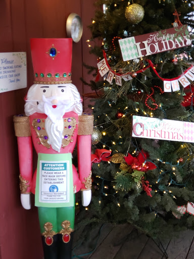 Gift Shop «Beach Basket Gift, Clothing & Christmas Shop», reviews and photos, 4102 Harborview Dr, Gig Harbor, WA 98332, USA