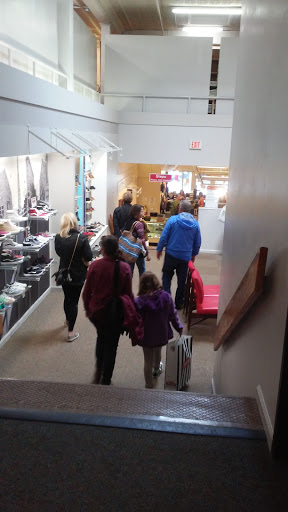 Shoe Store «Tops For Shoes», reviews and photos, 27 N Lexington Ave, Asheville, NC 28801, USA