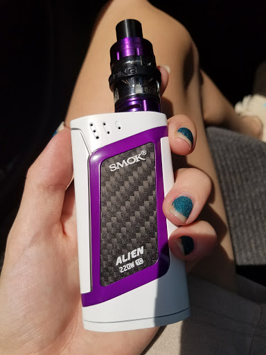 Tobacco Shop «Hazel Sky Smoke Shop San Pedro», reviews and photos, 7071 San Pedro Ave, San Antonio, TX 78216, USA