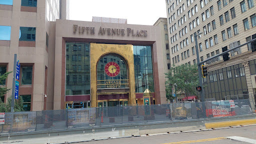 Shopping Mall «Fifth Avenue Place», reviews and photos, 201 Fifth Ave, Pittsburgh, PA 15222, USA