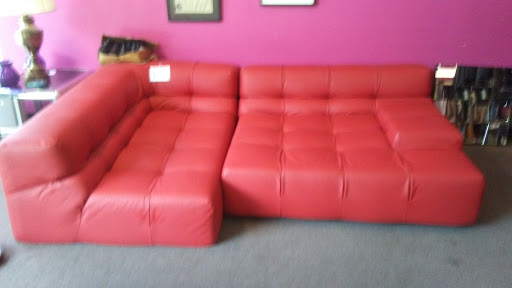 Thrift Store «Out of the Closet - Brooklyn», reviews and photos, 475 Atlantic Ave, Brooklyn, NY 11217, USA