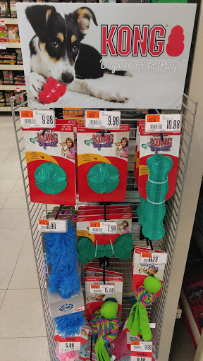 Pet Supply Store «Pet Supplies Plus», reviews and photos, 2480 Albany Ave, West Hartford, CT 06117, USA