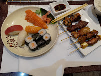 Plats et boissons du Restaurant japonais Wok Sushi Lin à Coignières - n°3