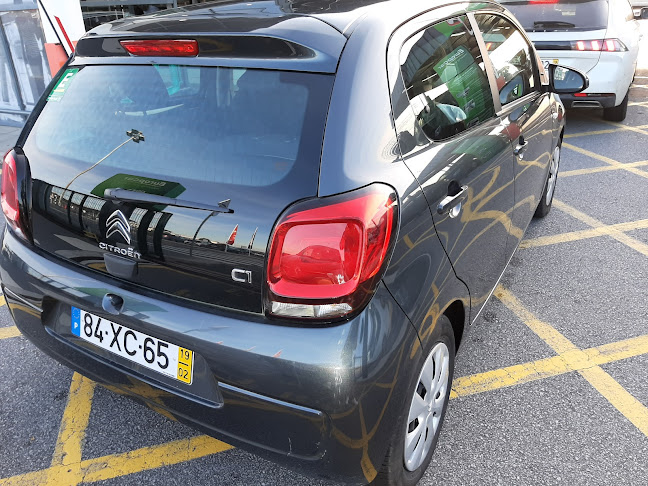 Europcar PORTO AIRPORT - Agência de aluguel de carros