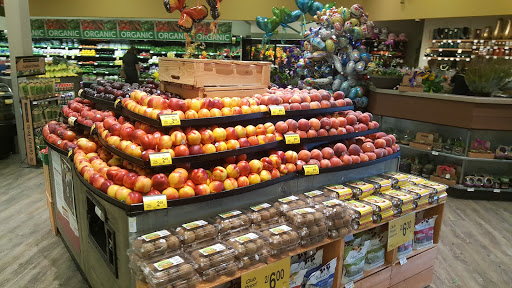 Grocery Store «Safeway», reviews and photos, 12032 SE Sunnyside Rd, Clackamas, OR 97015, USA