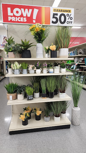 Discount Store «Big Lots», reviews and photos, 4613 Dixie Hwy, Fairfield, OH 45014, USA