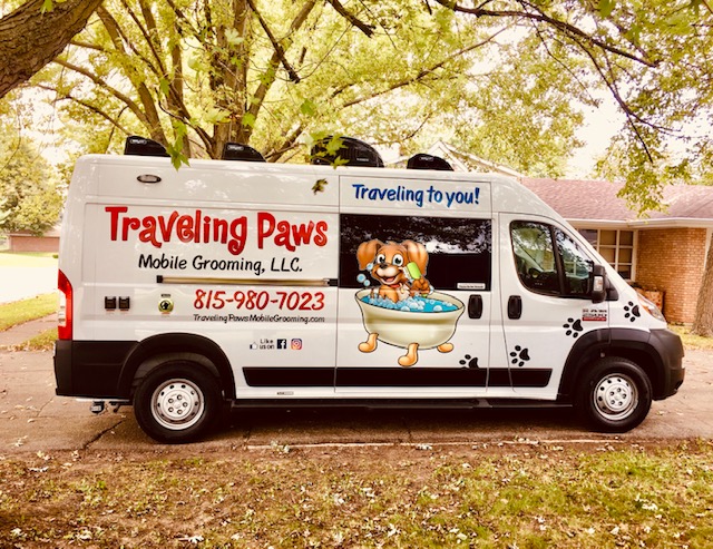 Traveling Paws Mobile Grooming,LLC