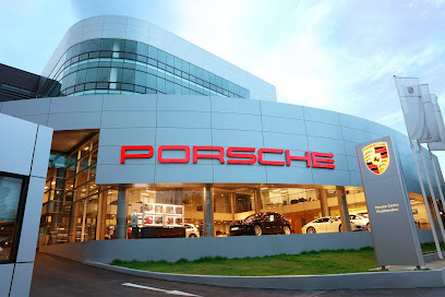 Porsche Centre Pattanakarn