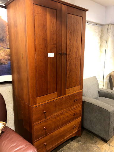 Thrift Store «City Opera Thrift Shop», reviews and photos