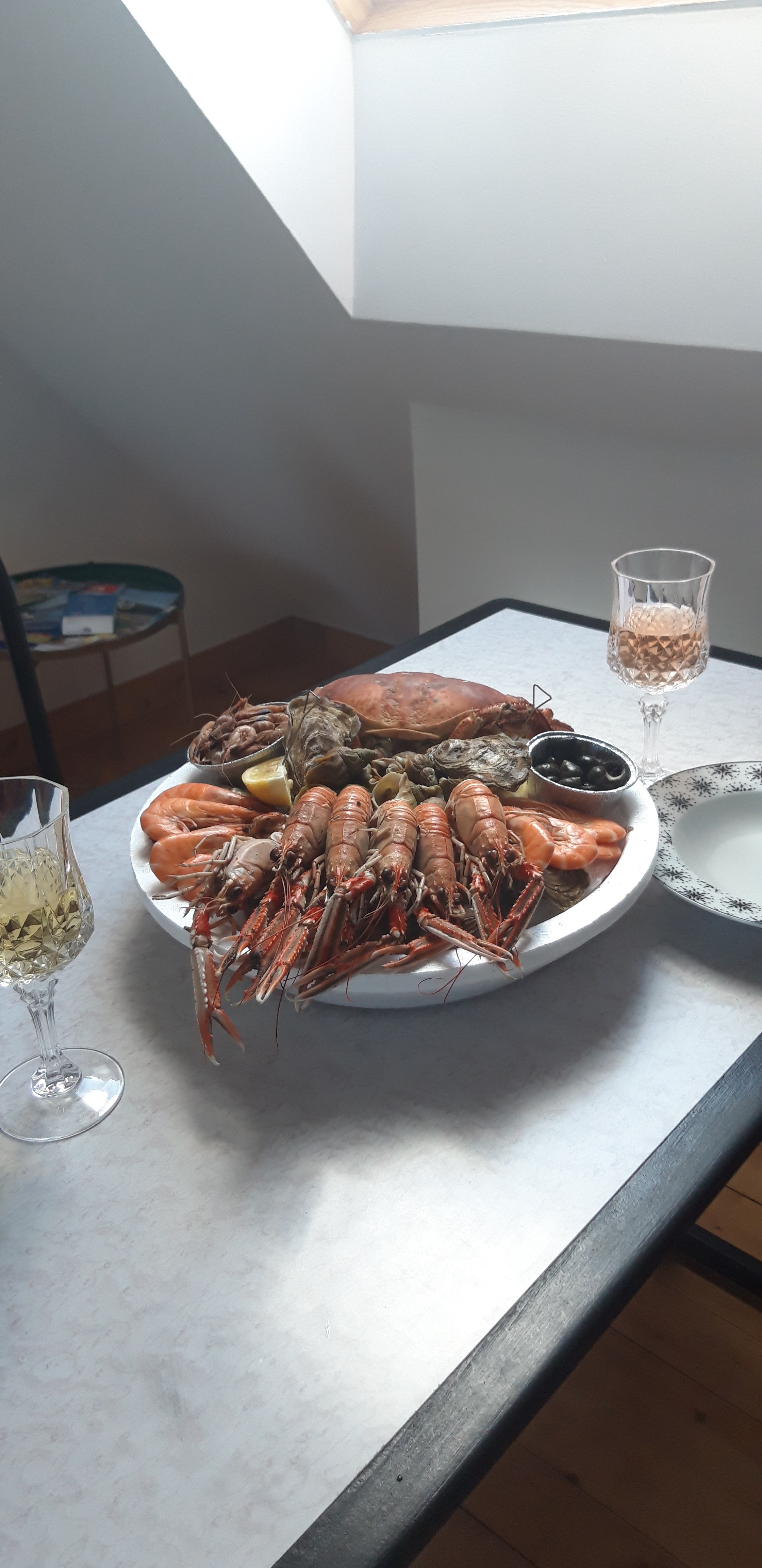 Photo n° 3 de l'avis de reine.a fait le 06/09/2019 à 08:33