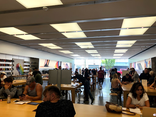 Computer Store «Apple The Greene», reviews and photos, 4422 Cedar Park Dr, Beavercreek, OH 45440, USA