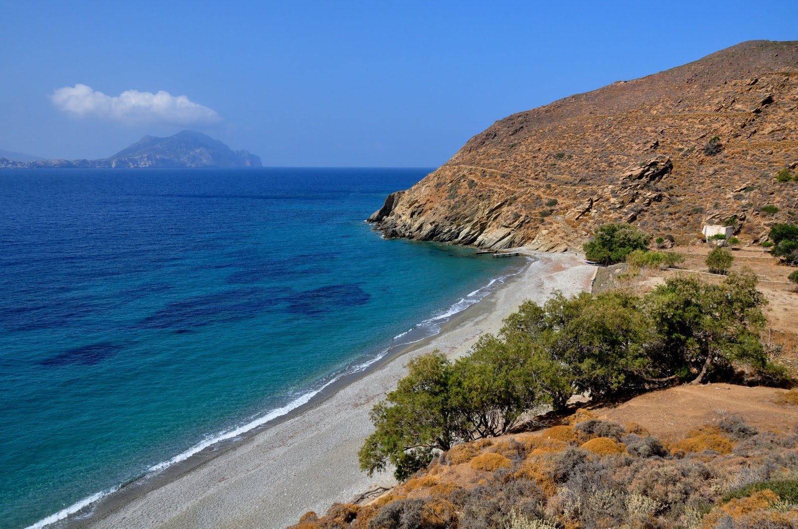 Psili Ammos'in fotoğrafı turkuaz saf su yüzey ile