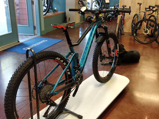 Bicycle Store «Windsor Bicycle Center», reviews and photos, 830 McClelland Dr, Windsor, CA 95492, USA