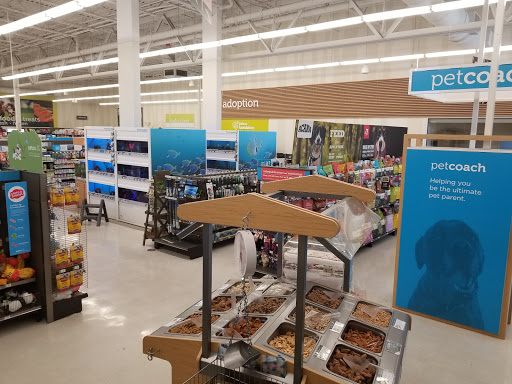 Pet Supply Store «Petco Animal Supplies», reviews and photos, 3520 Veterans Memorial Blvd, Metairie, LA 70002, USA