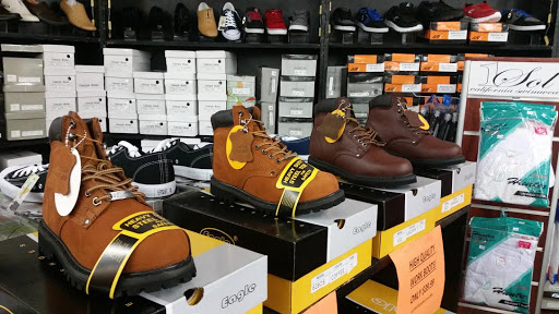 Shoe Store «Footsies Shoe Warehouse», reviews and photos, 1077 Baker St, Costa Mesa, CA 92626, USA