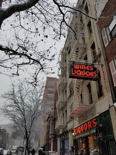 Liquor Store «Golden Rule Wine & Liquor», reviews and photos, 457 Hudson St, New York, NY 10014, USA