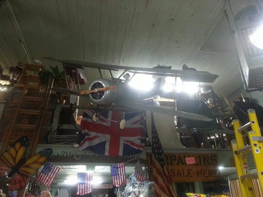 Hardware Store «Young Hardware», reviews and photos, 112 E 6th St, Hopkinsville, KY 42240, USA