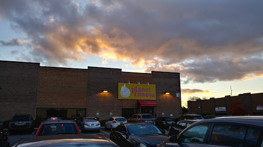 Gym «Planet Fitness», reviews and photos, 116 Kroemer Ave, Riverhead, NY 11901, USA