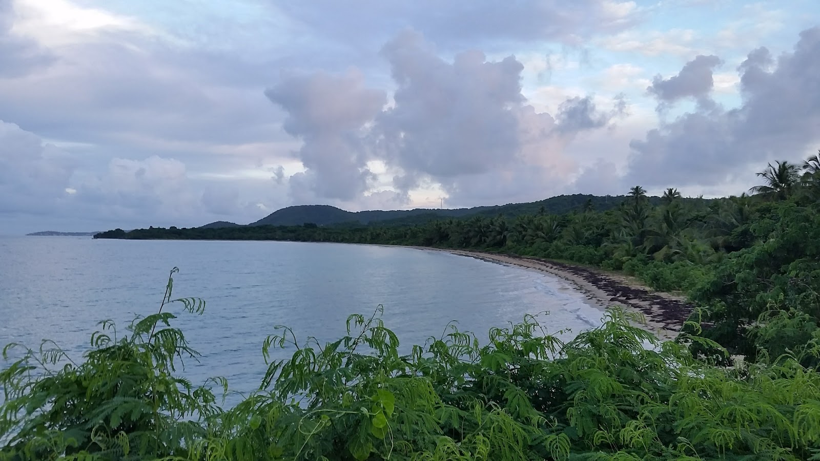 Zdjęcie Playa Blaydin II z przestronna plaża