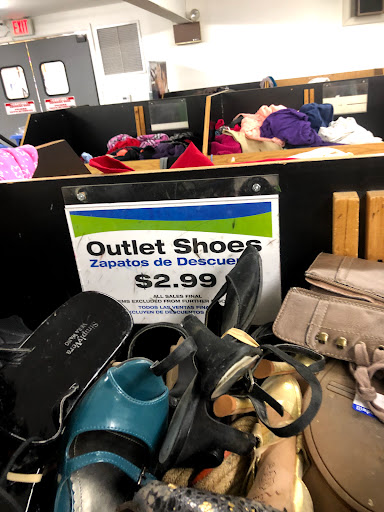 Thrift Store «Goodwill Store & Donation Center», reviews and photos, 1367 Weaverland Rd, East Earl, PA 17519, USA