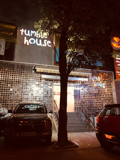 Tumble house
