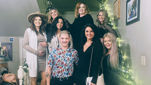 Hair Salon «The Urban Revival Boutique, Style Bar & Salon», reviews and photos, 2903 N Patterson St, Valdosta, GA 31602, USA