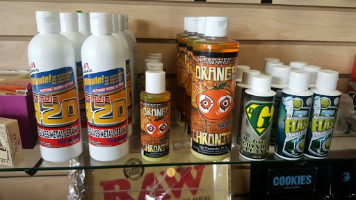 Tobacco Shop «George Dieter Smoke Shop», reviews and photos, 1580 George Dieter Dr #302, El Paso, TX 79936, USA