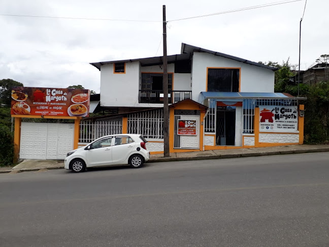 Av. Muyuna, Tena, Ecuador