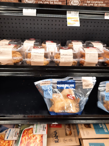 Grocery Store «Food Lion», reviews and photos, 6 Washington St, Cambridge, MD 21613, USA