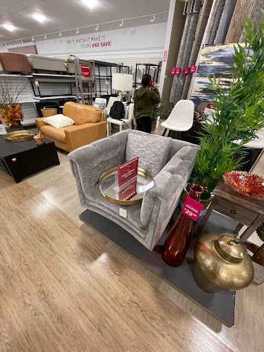 Department Store «HomeGoods», reviews and photos, 1087 Old Country Rd, Riverhead, NY 11901, USA