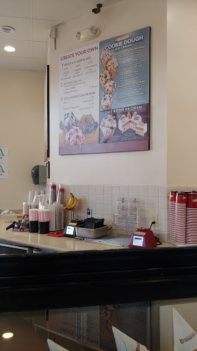Ice Cream Shop «Cold Stone Creamery», reviews and photos, 2000 E Rio Salado Pkwy #1211, Tempe, AZ 85281, USA