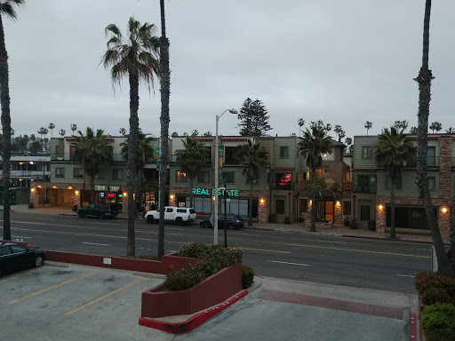 Shopping Mall «Promenade At Pacific Beach», reviews and photos, 2369 Riviera Dr, San Diego, CA 92109, USA