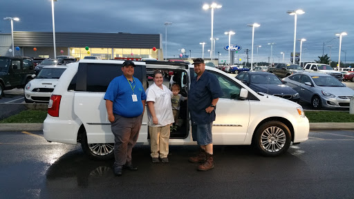 Dodge Dealer «East Tennessee Dodge Chrysler Jeep», reviews and photos, 2774 N Main St, Crossville, TN 38555, USA