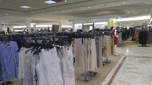 Department Store «Lord & Taylor», reviews and photos, 5 Woodfield Mall, Schaumburg, IL 60173, USA